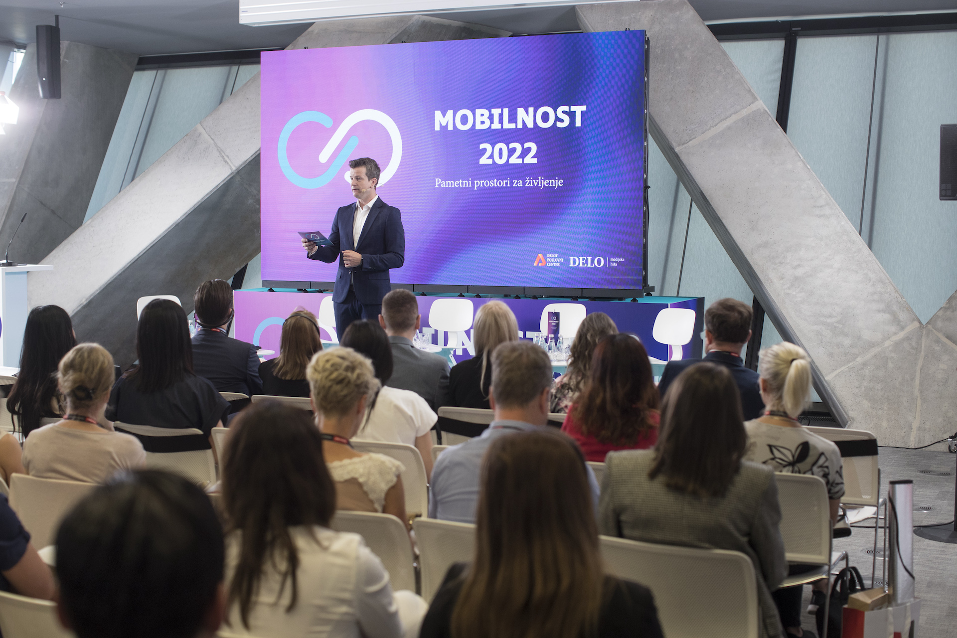 Град Ниш представљен као пример добре праксе на бизнис конференцији Моbility 2022 – Smart Spaces for Living