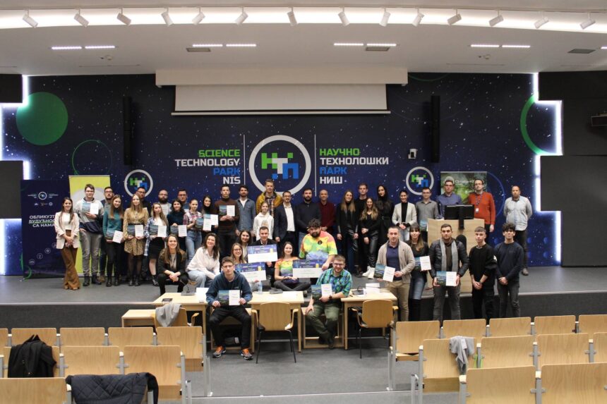 Hackathon Winners Declared at the Closing of the Green Startup School