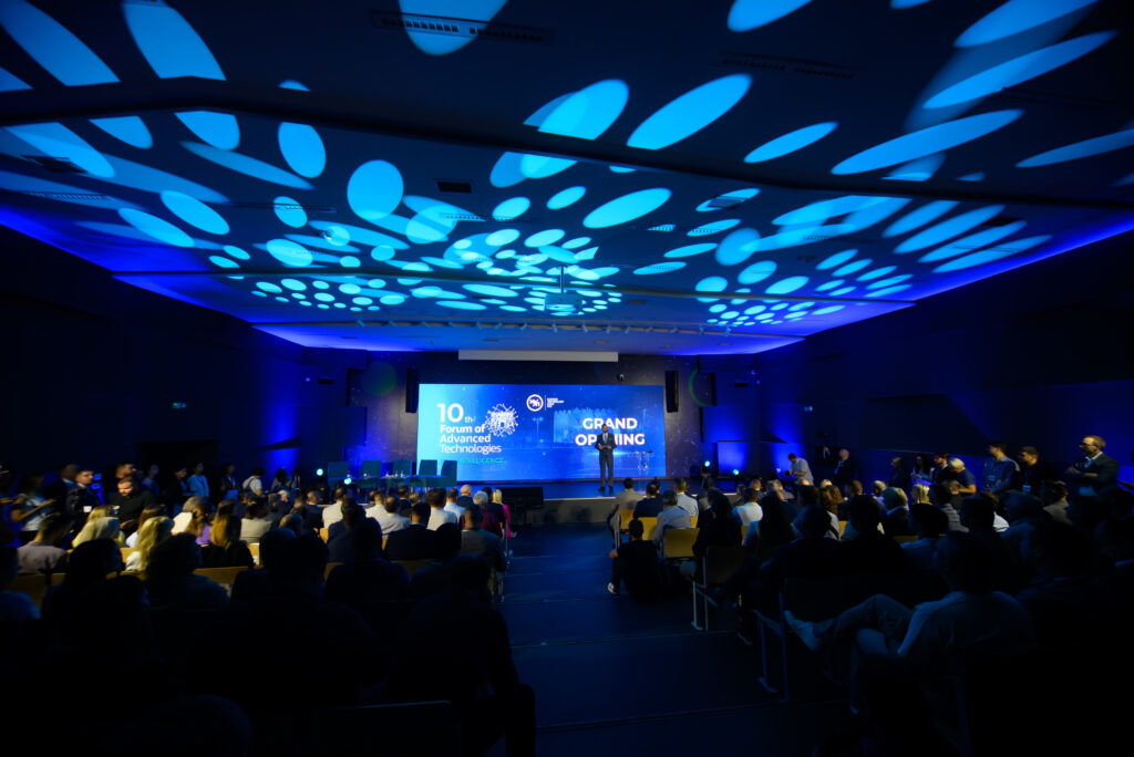 Technology, Innovation and People at the Heart of Industrial Transformation at the 10th Forum of Advanced Technologies